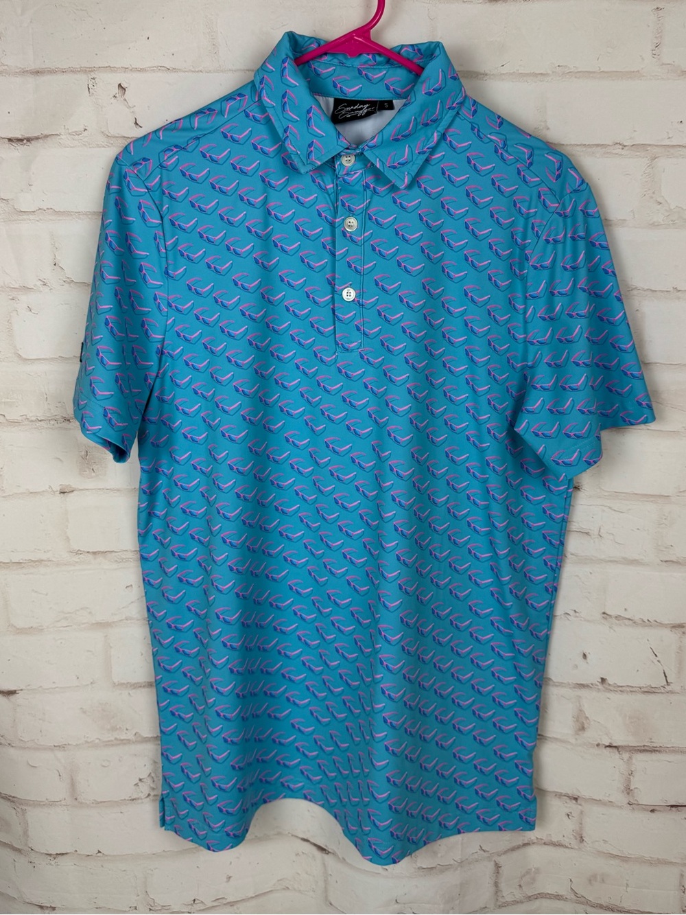 Sunday Swagger Men's Small Polo Shirt Sunglasses All Over Print Golf Stretch